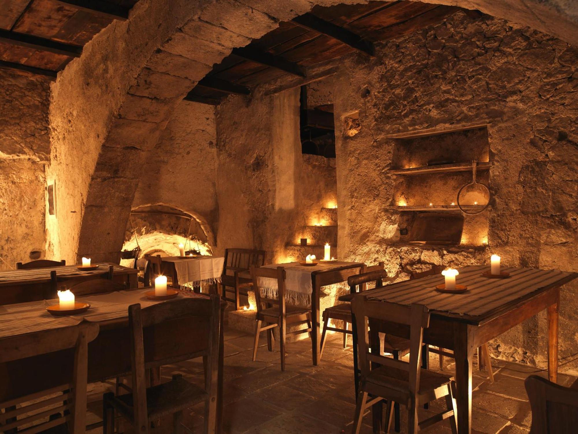 Sextantio Albergo Diffuso Санто-Стефано-ди-Сессанио Экстерьер фото